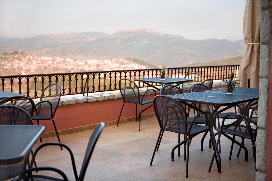 Vytina Mountain View Hotel Екстериор снимка