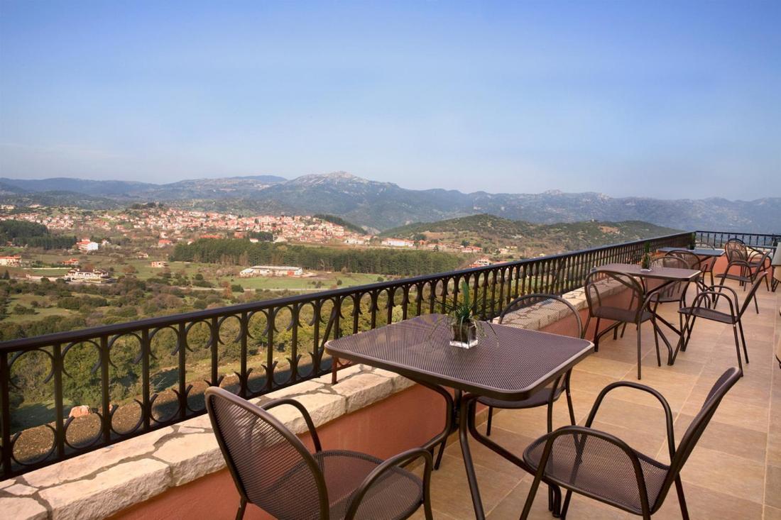 Vytina Mountain View Hotel Екстериор снимка