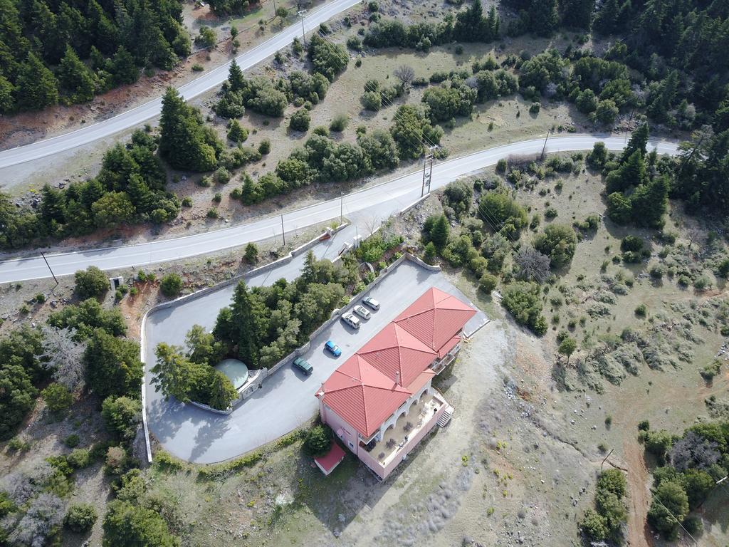 Vytina Mountain View Hotel Екстериор снимка