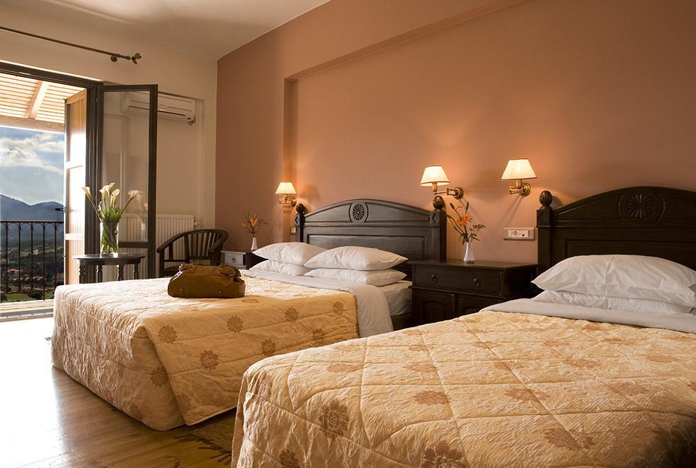 Vytina Mountain View Hotel Екстериор снимка